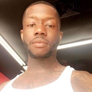 Meet your Posher, Larry